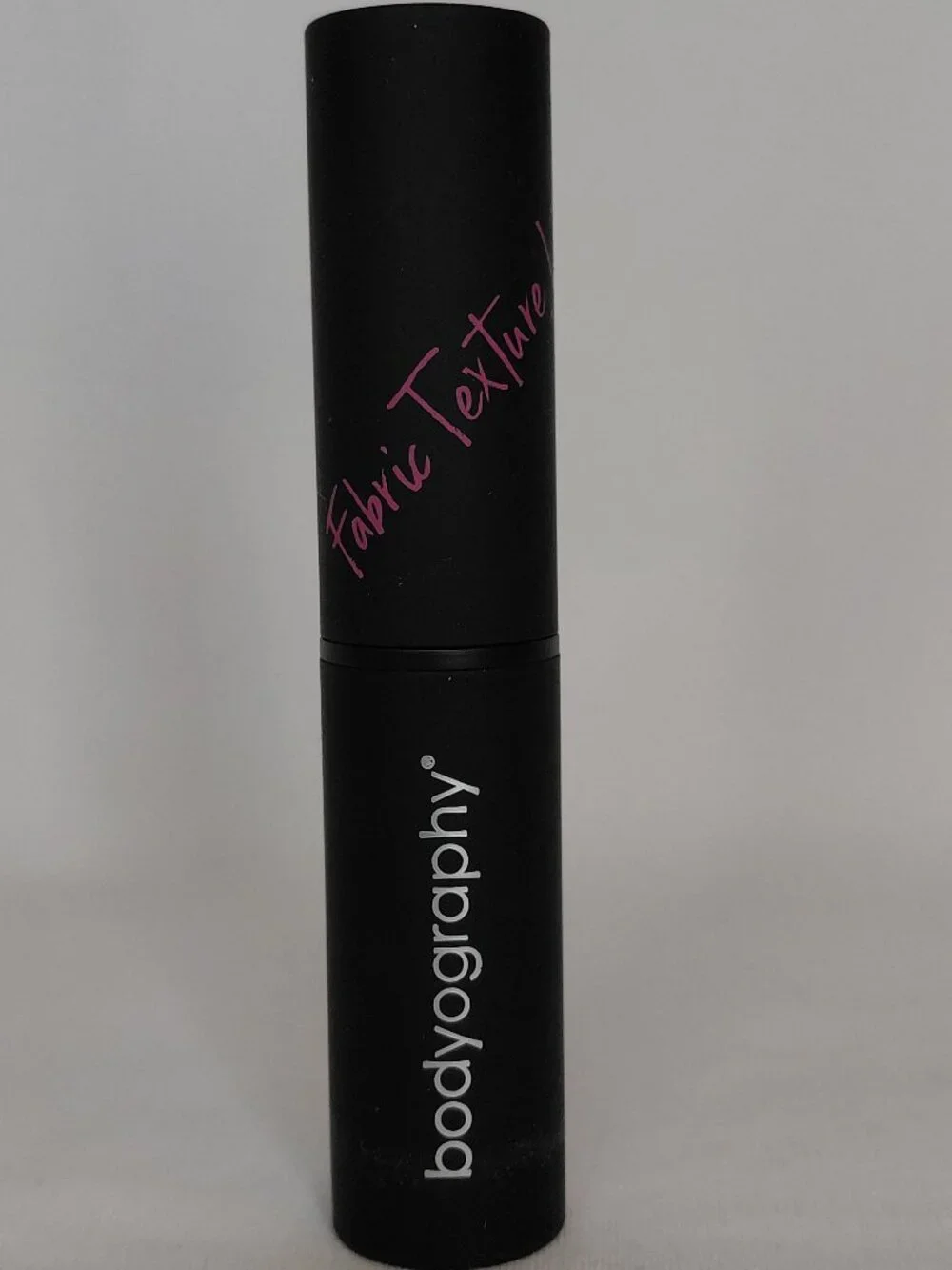 Bodyography - Fabric Texture Lipstick in Flannel (Poppy Red)